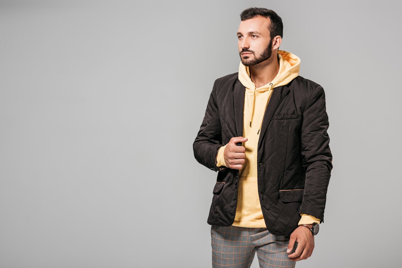 handsome male model in stylish autumn outfit looki 2023 11 27 05 19 32 utc easy resize.com